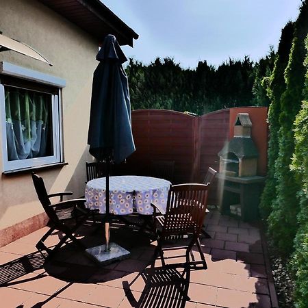 Ferienhaeuser Mit Pool Rewal Bagian luar foto