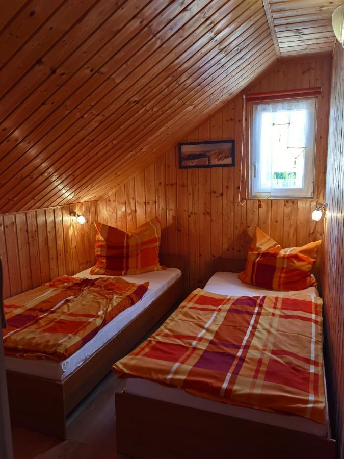 Ferienhaeuser Mit Pool Rewal Bagian luar foto